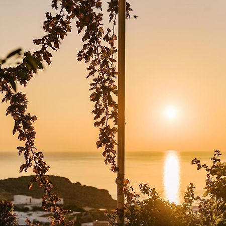 Arte Lindos Suites Екстериор снимка