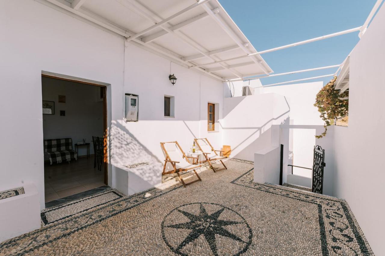 Arte Lindos Suites Екстериор снимка