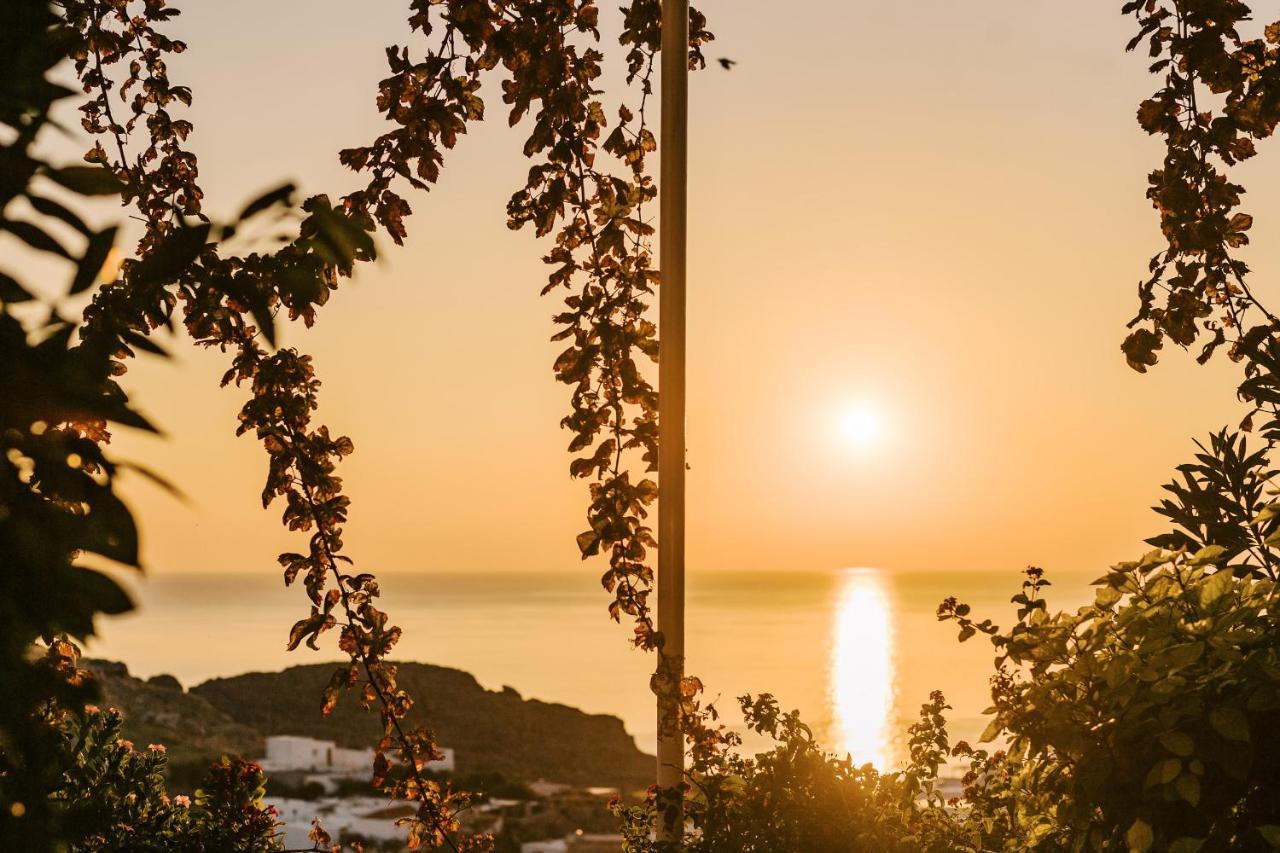 Arte Lindos Suites Екстериор снимка